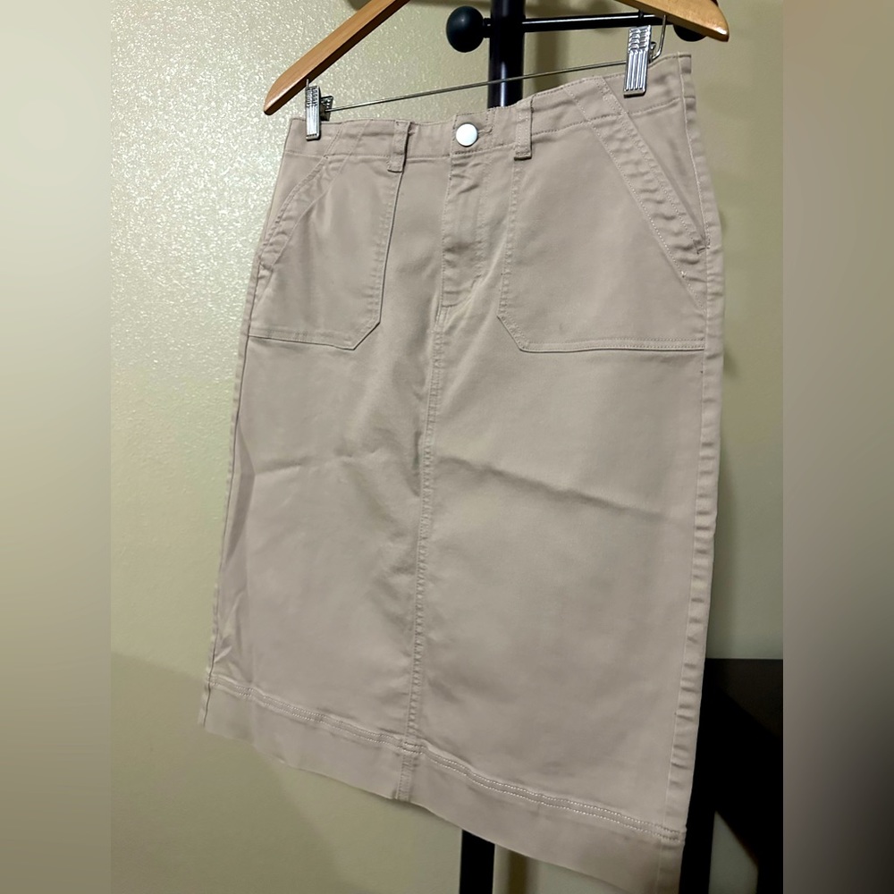 Khahi women's skirt size 6